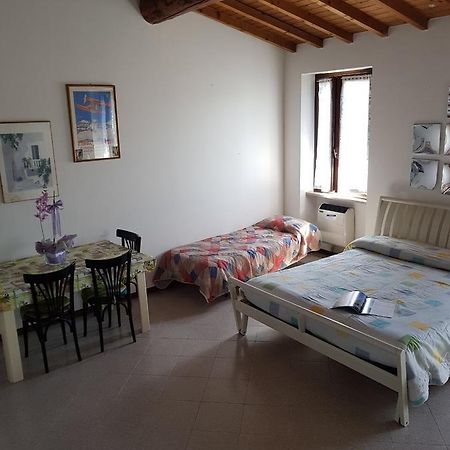 Apartamento Casa Bagatta Desenzano del Garda Exterior foto
