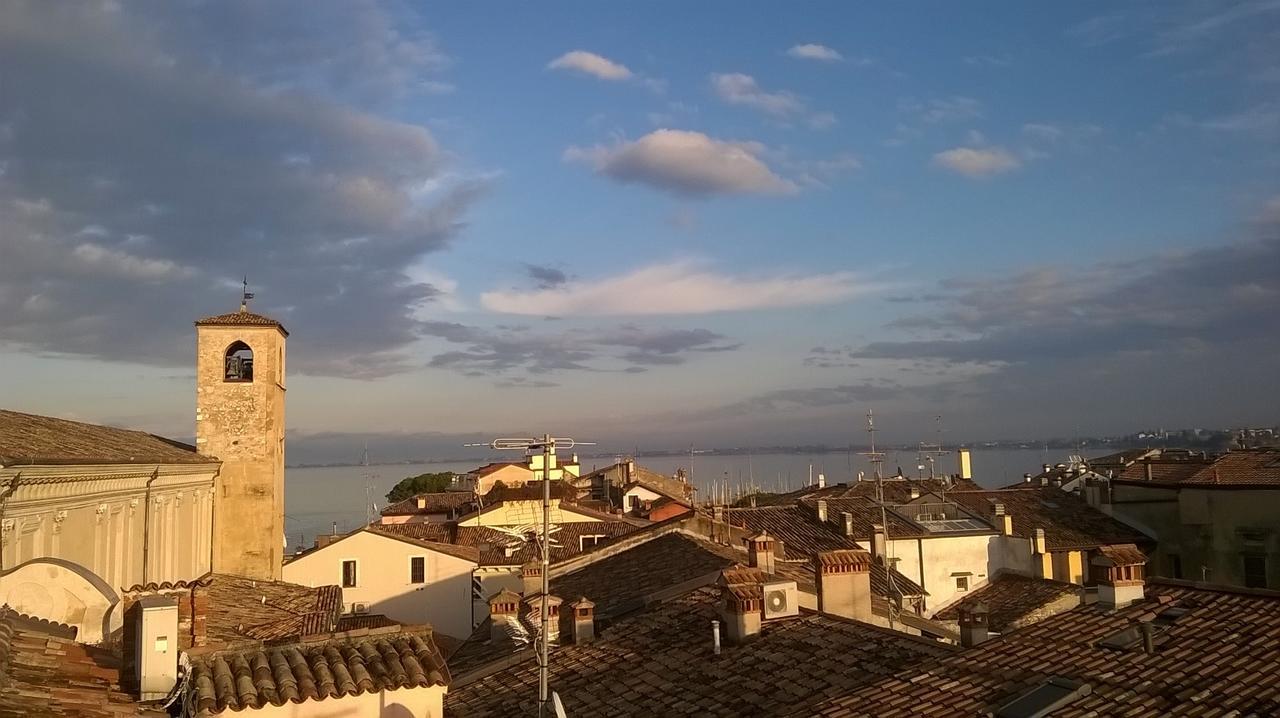 Apartamento Casa Bagatta Desenzano del Garda Exterior foto