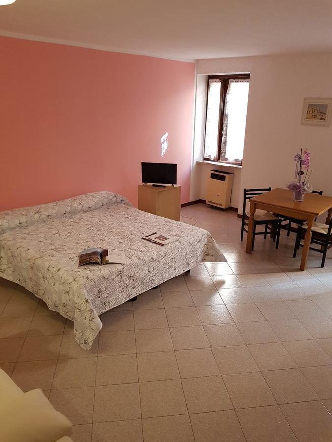 Apartamento Casa Bagatta Desenzano del Garda Exterior foto