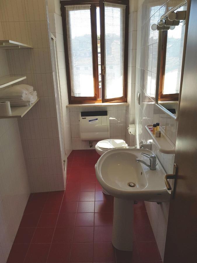 Apartamento Casa Bagatta Desenzano del Garda Exterior foto